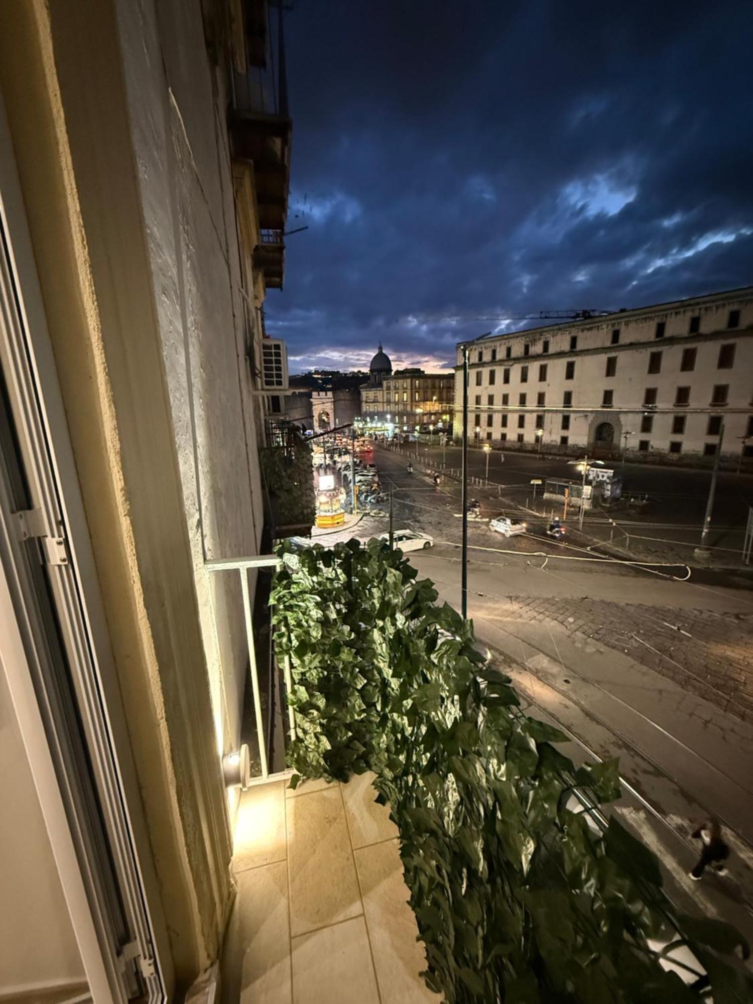 Hotel Il Regno Di Napoli Exterior foto